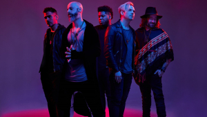 Image of Daughtry w/ Ryan Perdz